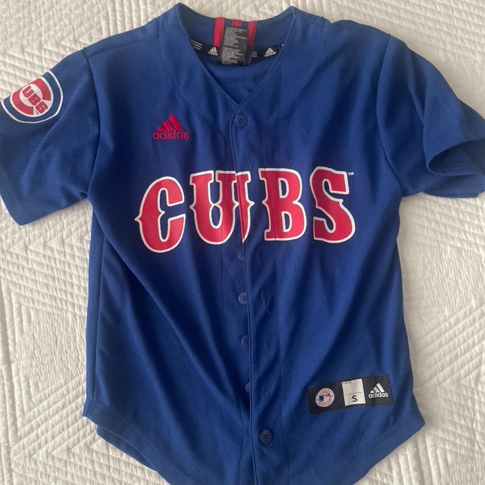 Cubs Button up Jersey - Adidas size Small